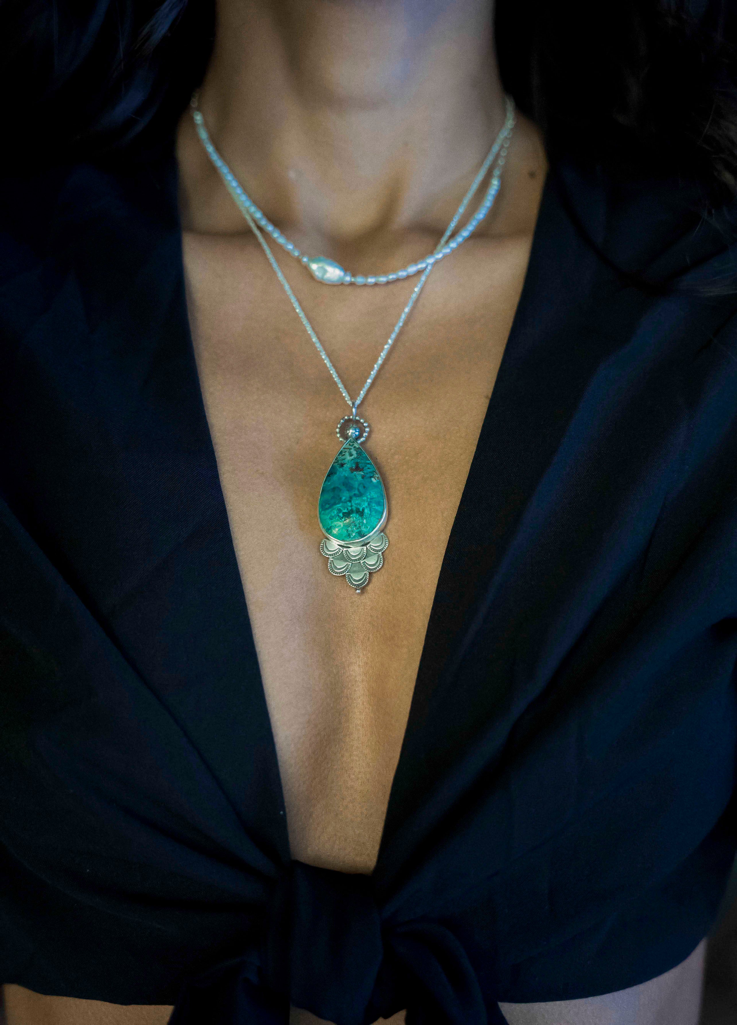 MERMAID JEWEL NECKPIECE: Australian Chrysocolla