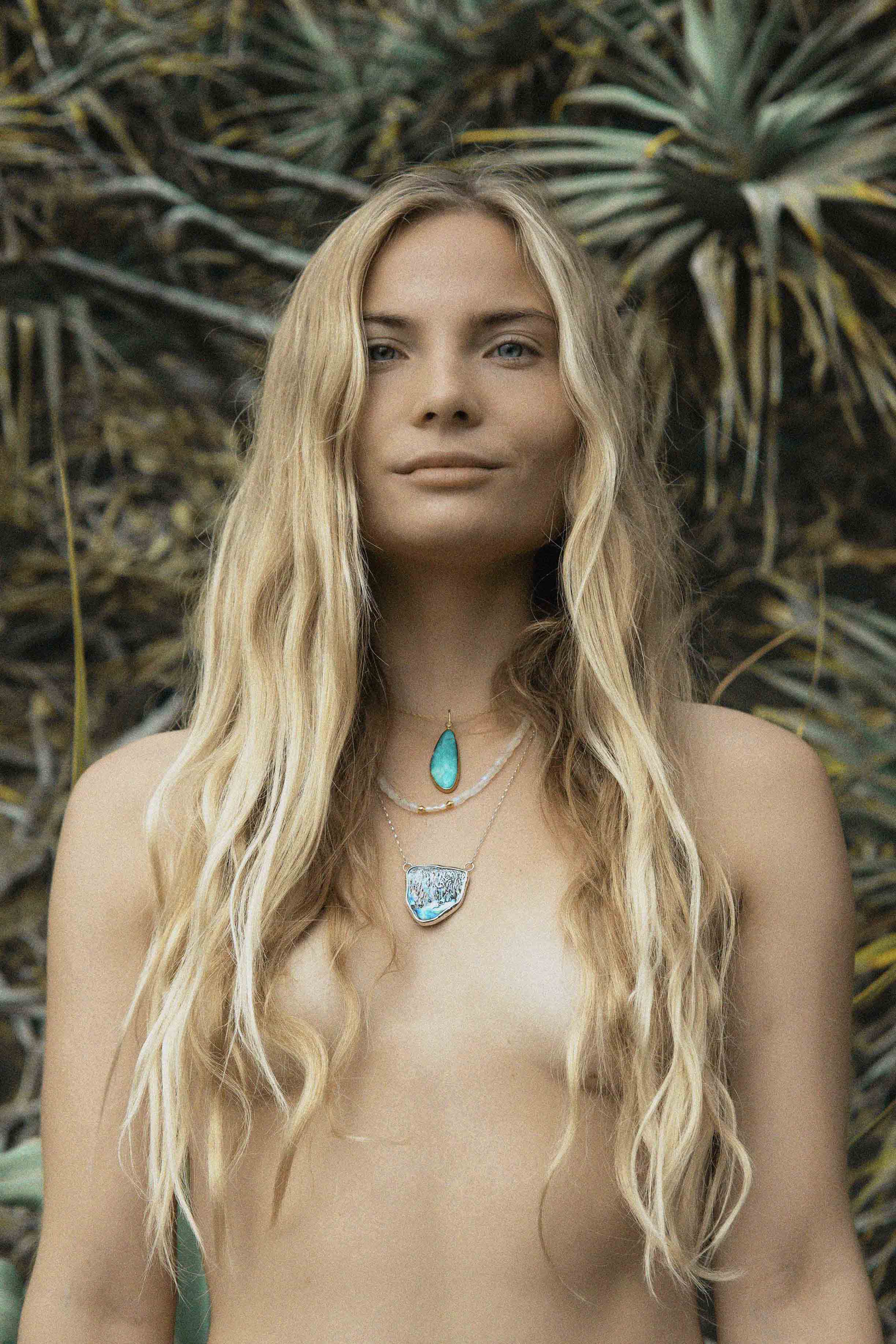 DROPLET NECKPIECE: Amazonita & Ethiopian Opal